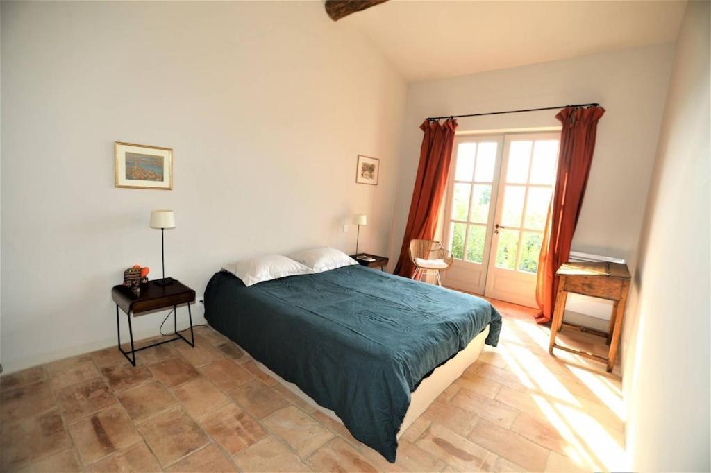 In Gordes, Facing The Entire Luberon Park A Beautiful 5 Bedrooms House 外观 照片