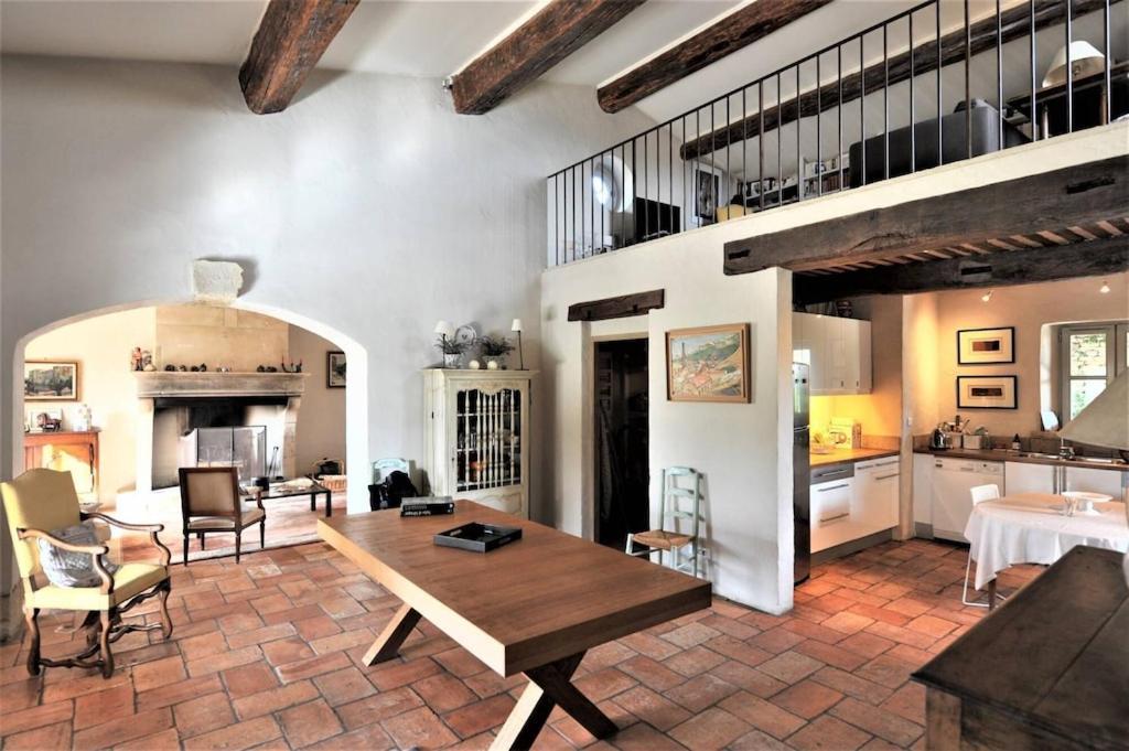 In Gordes, Facing The Entire Luberon Park A Beautiful 5 Bedrooms House 外观 照片